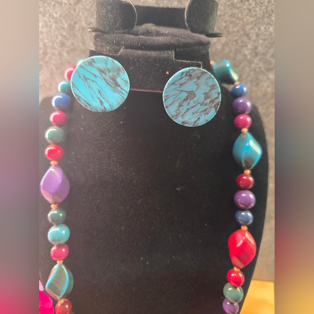 Colorful Beaded Necklace and Earrings Set - Picture 2 of 6